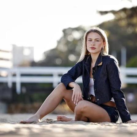 💔 Alea O'Shea Reveals Brain Cancer Diagnosis at 25 Aussie actress and former  Home And Away star Alea O'Shea has revealed she has been diagnosed with  brain cancer at just 25 years