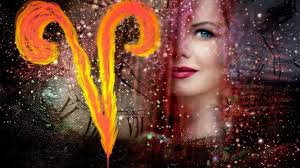 7 Powerful Venus Crystals for Love and Beauty