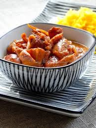 Cette Recette De Poulet A L Ananas A Agreablement Surpris Mes Papilles Car On A Ici Une Belle Harmonie En 2020 Recette Poulet Poulet A L Ananas Recette Poulet Ananas