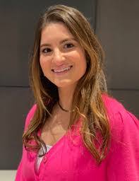 Kerry Braun's Instagram, Twitter & Facebook