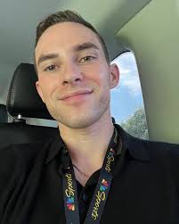 Hello! It's me, EMMY WINNING EVENT ANALYST🏆, Adam Rippon  😭😭😭😭😭😭😭😭😭 Having the opportunity to work