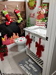 So, it only makes sense to decorate your bathroom before your christmas party. Grinch Bathroom Ideas The Keeper Of The Cheerios