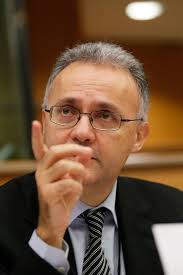 Online gaming at a policy crossroad: Towards an EU regulatory approach or  increased national cooperation?