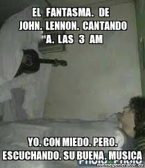 Te recomendamos que escuches esta música. Escuchando Musica Triste Meme Meme Forever Alone Yo Escuchando Musica Mis Papas Escuchando Musica A Todo Volumen