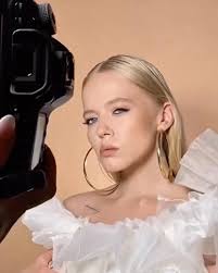 Photo for @facetime.school 🤍