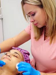 Beauty Bar Dream Team