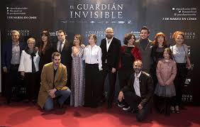 Pero la recomiendo ampliamente, una investigación muy buena. El Suspense De El Guardian Invisible Llega Este Viernes A Los Cines Noticias De Cultura En Diario De Navarra