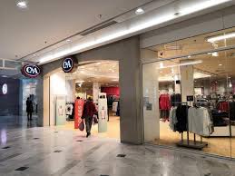 Metropole De Bordeaux Deux Magasins De L Enseigne De Pret A Porter C A Sont Menaces De Fermeture Actu Bordeaux
