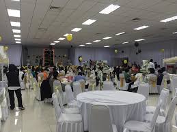 Risda semaian & landskap sdn bhd (jalan kemajuan,), 43650 bandar baru bangi, selangor. Majlis Grand Dinner Di Dewan Melor Melor Garden Wedding Facebook