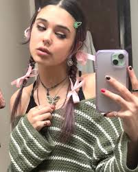 Reja (@rejamalysh) • Instagram photos and videos