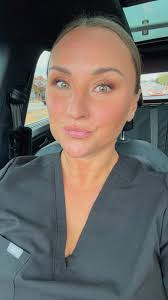 Where are all my single mom preachers at? I would love to network and  connect. ✨