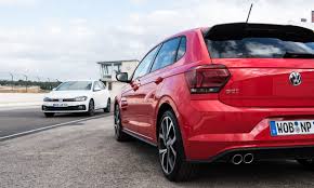 The polo gti comes ready with a 2.0 litre turbocharged tsi engine and advanced features. Noch Mehr Fahrspass Vw Polo Gti Jetzt Auch Als Handschalter Bestellbar Automativ De Das Auto Magazin