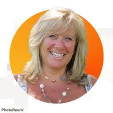 Grace Fallon's Instagram, Twitter & Facebook