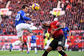 Manchester united grabbed a comeback victory over everton at goodison park thanks to a bruno fernandes brace and edinson cavani's first goal in red. Everton At Manchester United The Opposition View Royal Blue Mersey