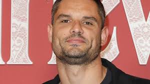 Florent Manaudou (A priori) : Une actrice de la série évoque son comportement sur le tournage