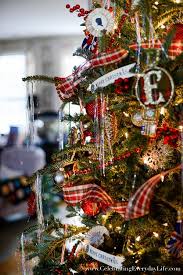 My 2015 Plaid Christmas Tree Plaid Christmas Tree Plaid Christmas Decor Christmas Tree With Gifts