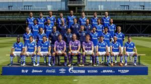 Er hat eine professionelle einstellung, steht zum club und leistung. New Squad Photo Is Complete Fussball Schalke 04
