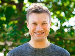 Braden Dexter's Instagram, Twitter & Facebook