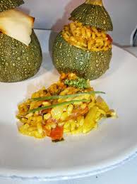 Courgettes Rondes Farcies Au Riz Tomate Et Curry Courgette Ronde Farcie Recette Courgette Ronde Recette Courgette Farcie