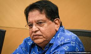 Mahkamah rayuan melepas dan membebaskan tengku adnan atas tuduhan rasuah, sabitan dan hukuman penjara 12 bulan serta denda rm2 juta diketepikan 5. Malaysiakini Ku Nan Fumes After His Net Worth Exposed In Court