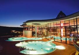Die 27 Schonsten Thermen Und Thermalbader Deutschlands Travelbook Therme Deutschland Therme Bad Bad Kissingen