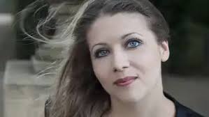 Porträt der Sopranistin Julia Bachmann: Von der Bank auf die Bühne