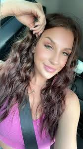 Denise Deville's Instagram, Twitter & Facebook