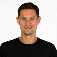 90+ perfiles de «Hupfer»