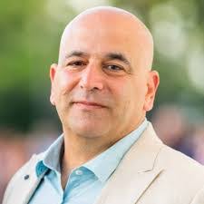 Avi Paz's Instagram, Twitter & Facebook