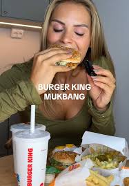 Burger King Mukbang: Chili Cheese Delight!