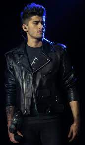 Pin By Jenny On Zayn Zayn Malik Style Zayn Malik Pics Zayn Malik Photoshoot