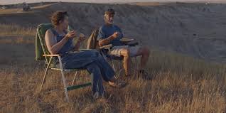 A film by chloé zhao starring frances mcdormand. Nomadland Review A Poetic Meditation On Grief With An Awesome Frances Mcdormand Performance Cinemablend