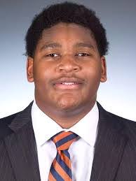 Darius Kelly's Instagram, Twitter & Facebook