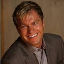 Allyson Erickson (@allysonkwright)