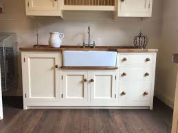 Easy to clean and with plenty of space to clean the cups and dishes, the butler sink as it is also sometimes known, comes in a range of sizes to suit every need. Sink Unit With Three Drawers And Full Height Door And 800mm Double Belfast Sink Murdoch Troon