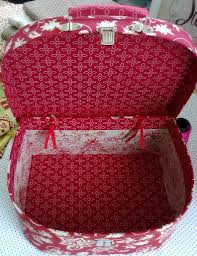 Maleta G Www Elo7 Com Br Siadearteloja Cardboard Crafts Crafts Diy And Crafts