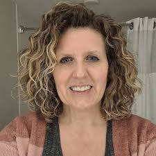 Salon recommendations for root touch-ups and balayage