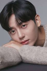 He was two completely different people in a matter of minutes on our scene and i just wanted to give him lee ji hoon is a really good actor. Lee Ji Hoon 1988 Actor Overview Biography