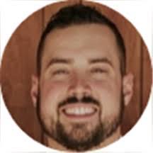 Karina Wills's Instagram, Twitter & Facebook