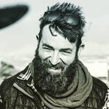 Dave Macfarlane's Instagram, Twitter & Facebook