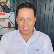 Axel Martínez (@axelmarz) • Threads, Say more