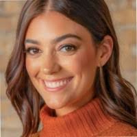 Lauren Breslow's Instagram, Twitter & Facebook