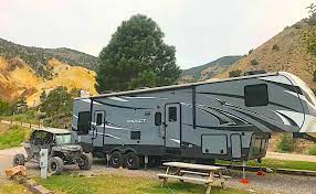 The company is specific to the campers understanding the mood harvester into fun and enjoy. 10 Best 5th Wheel Toy Hauler Floor Plans Rvblogger