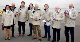 Vernieuwing en innovatie van het politieke systeem via meer directe democratie en via nieuwe mensen met nieuwe ideeën. Dit Zijn Ze Dan De Zeeuwse Mannen Van Thierry Verkiezingen 2019 Pzc Nl