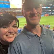 Stacey Macdougall's Instagram, Twitter & Facebook