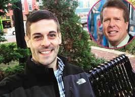 Derick Dillard Says He Was Not 'Mingling' With Jim Bob