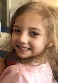 I wish Maura West would cut her hair. She looks younger with short hair &  she's much sexier with short hsir.