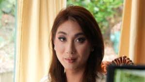 The Transcenders: Art homage to female indie musicians