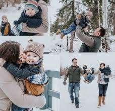 Samantha Adrianne Photography Winter Family Photoshoot Winter Family Photography Snow Family Pictures