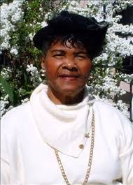 Lenora Bowden's Instagram, Twitter & Facebook